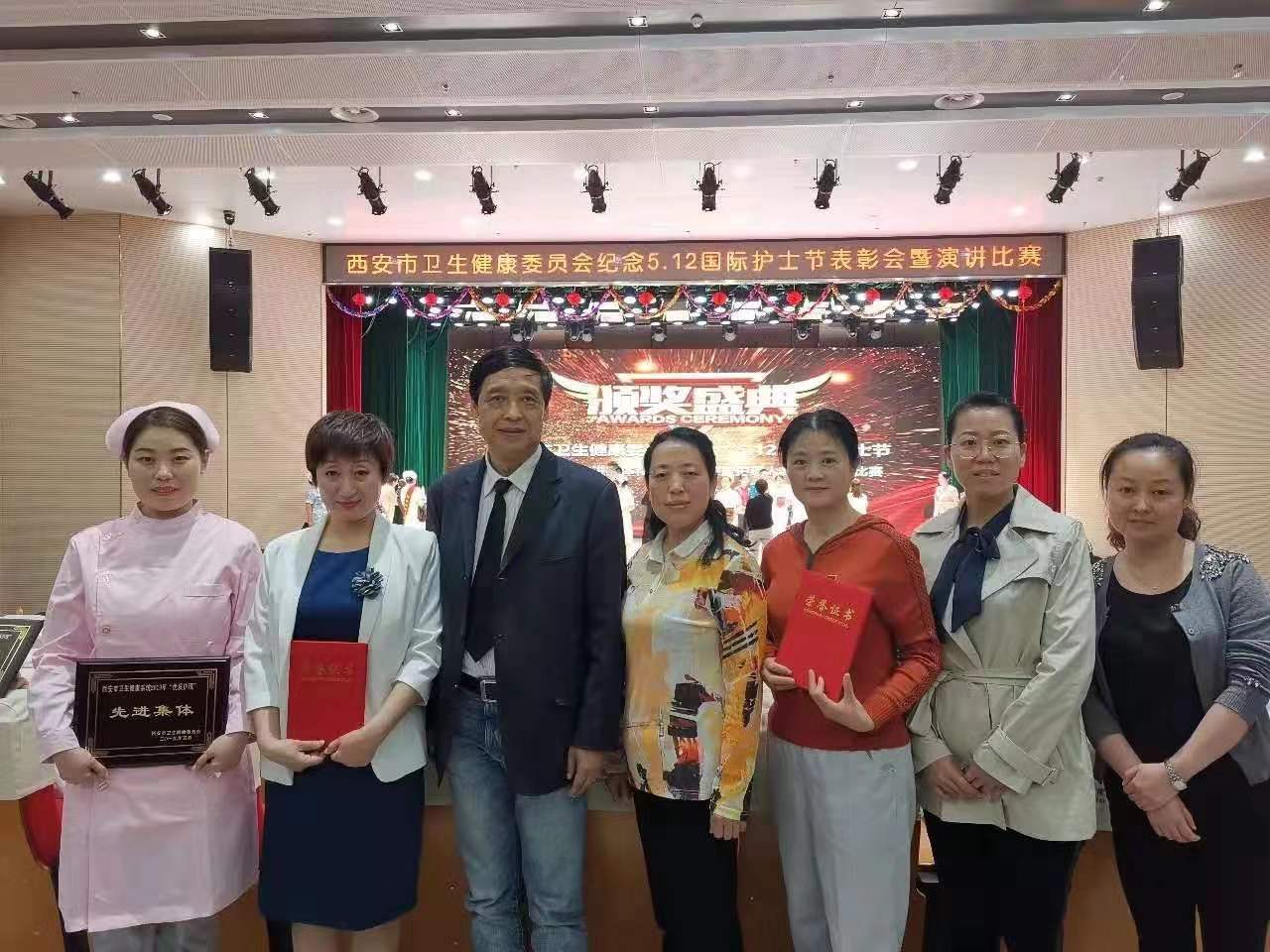 學(xué)會(huì)感恩 懂得責(zé)任
